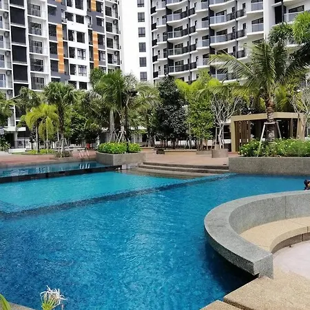 Casa Raudhah @ Timurbay Seafront Residence Kampung Sungai Karang Bagian luar foto